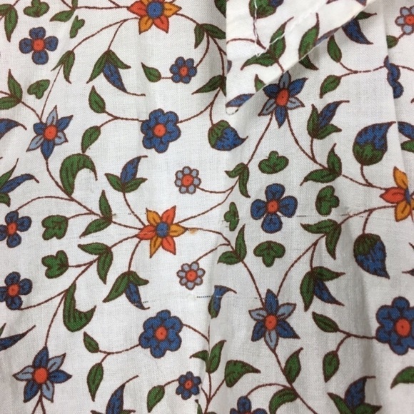 GUESS Vintage Top 90s Y2K Sleeveless Button Up Floral Boho Flowers Garden Party - Picture 6 of 7